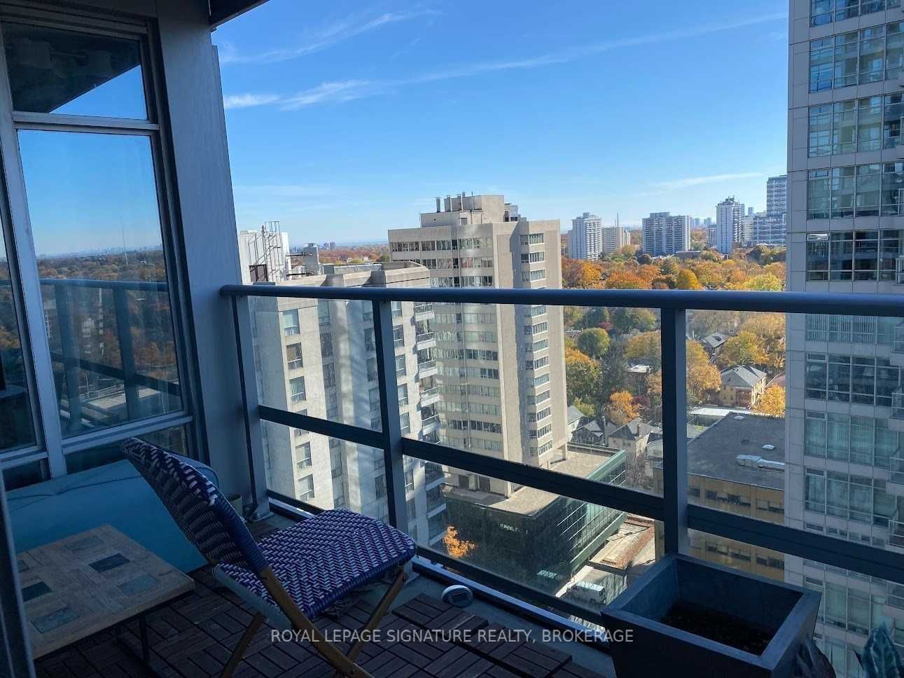 2191 Yonge St, #2005
