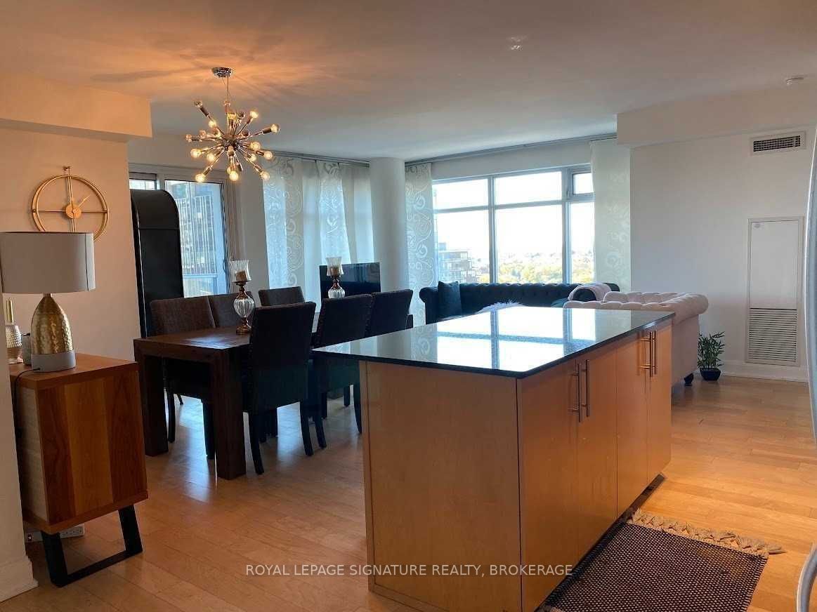 2191 Yonge St, #2005