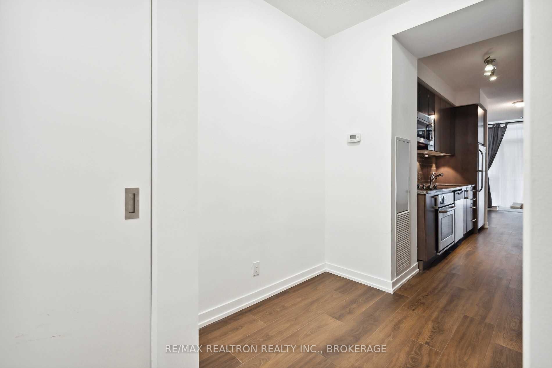 89 Dunfield Ave, #635