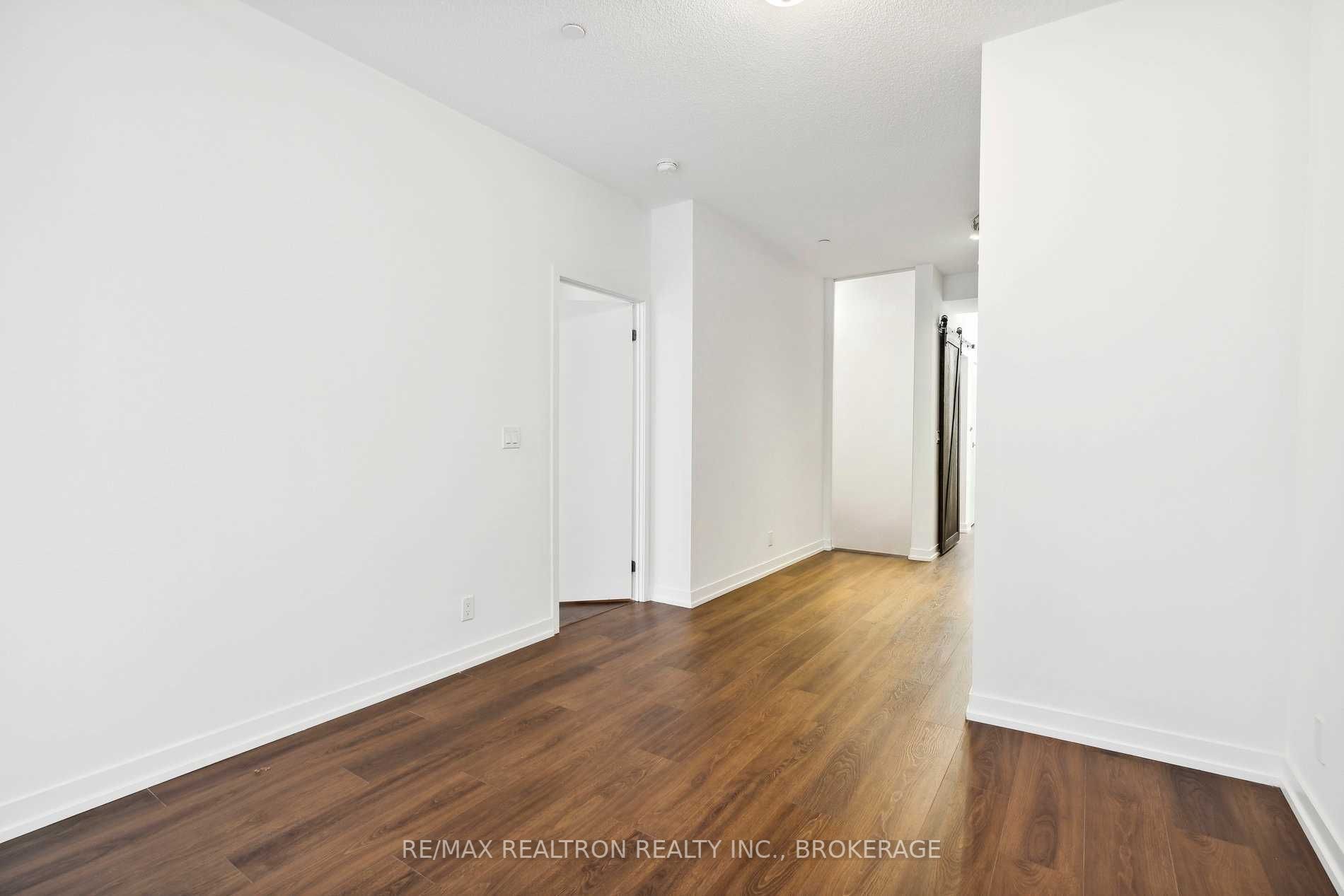 89 Dunfield Ave, #635