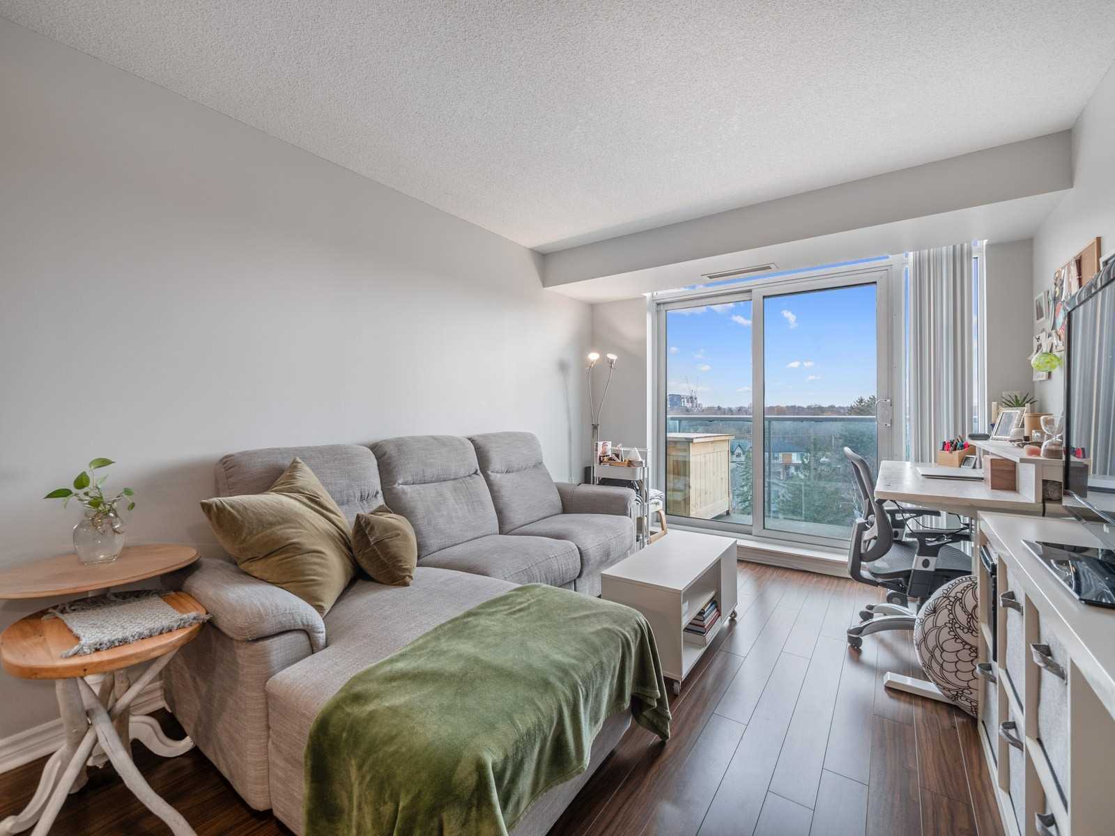3830 Bathurst St, #709