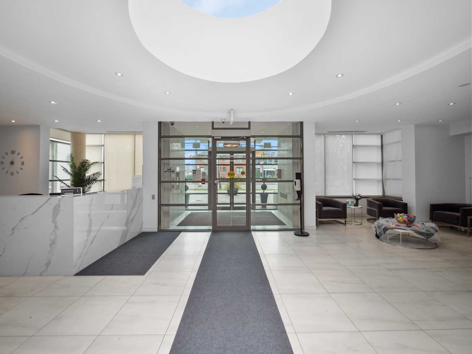 3830 Bathurst St, #709