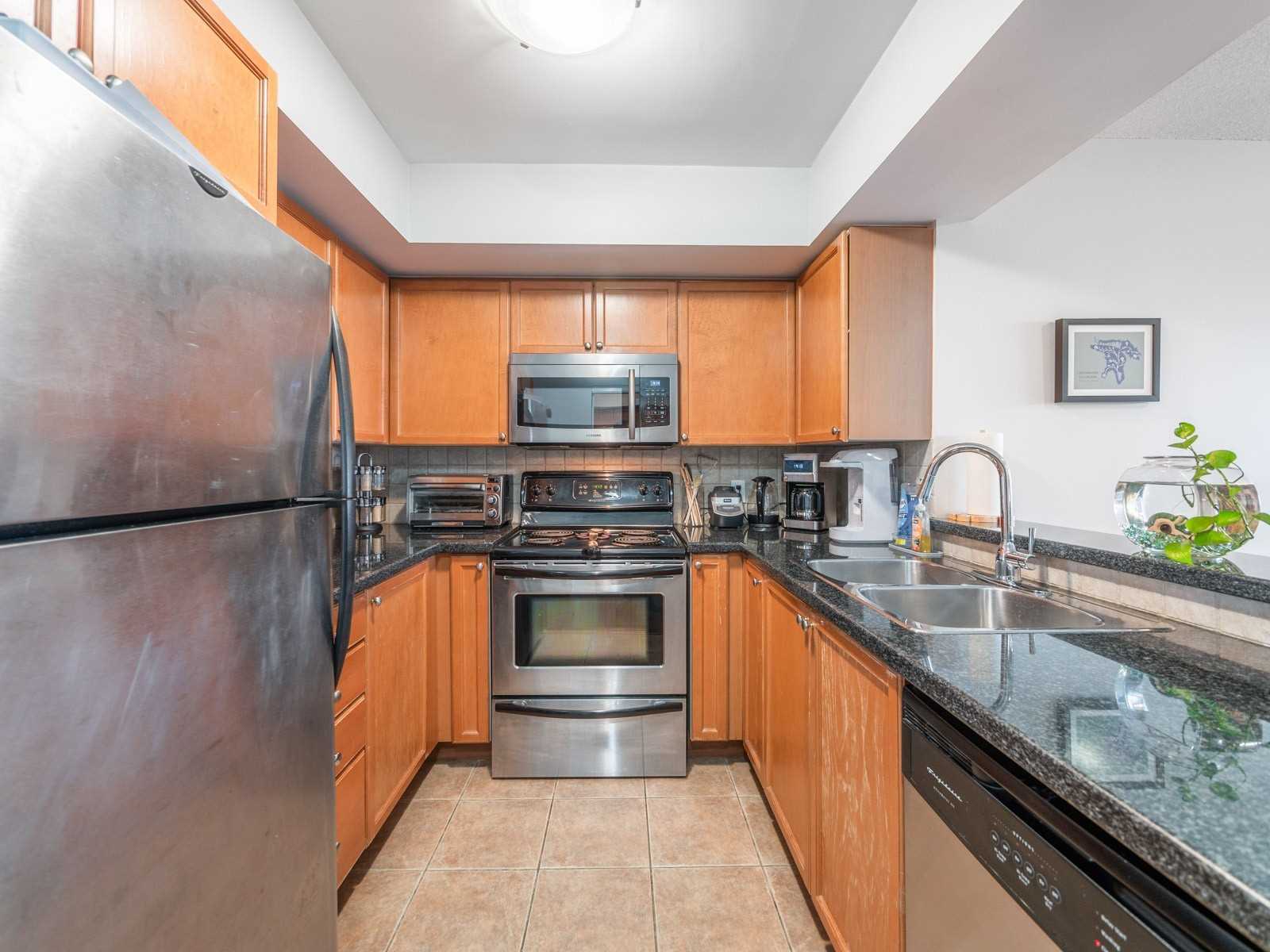 3830 Bathurst St, #709