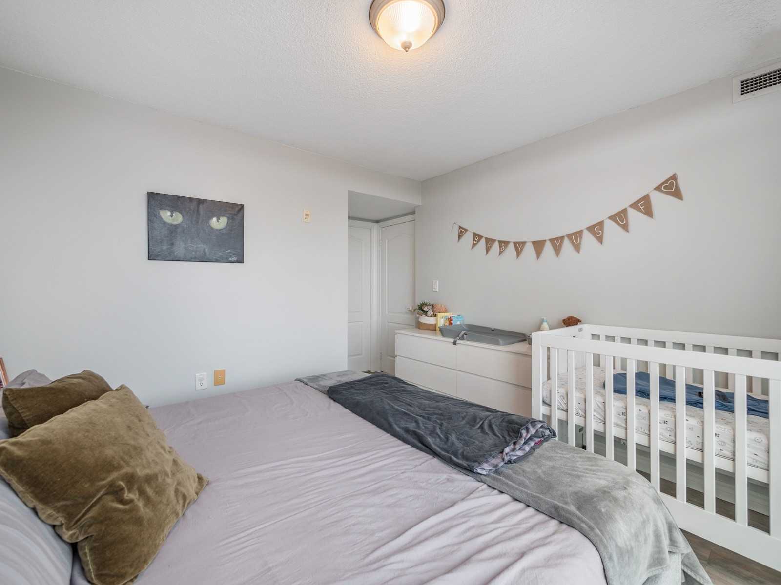 3830 Bathurst St, #709