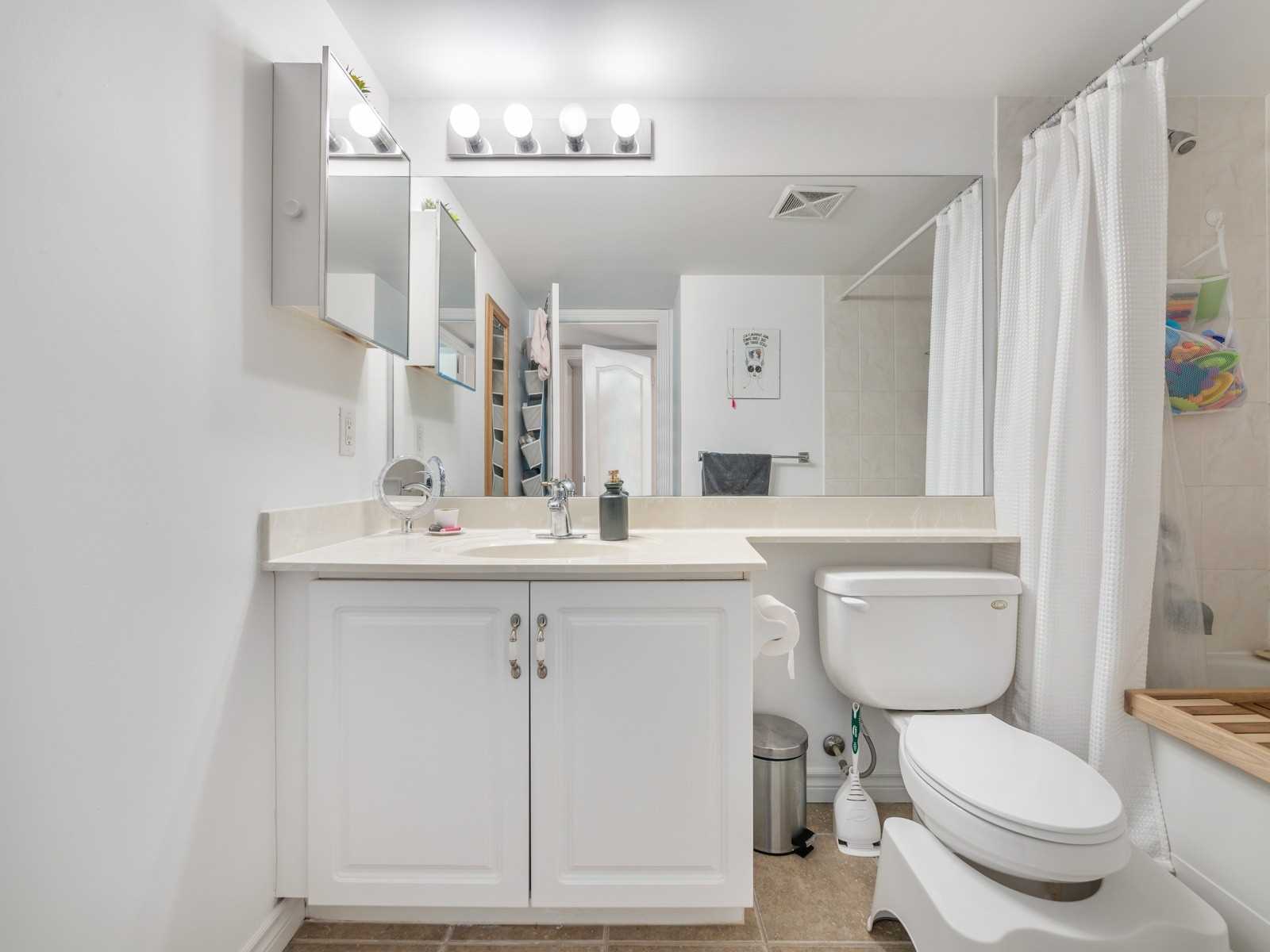 3830 Bathurst St, #709