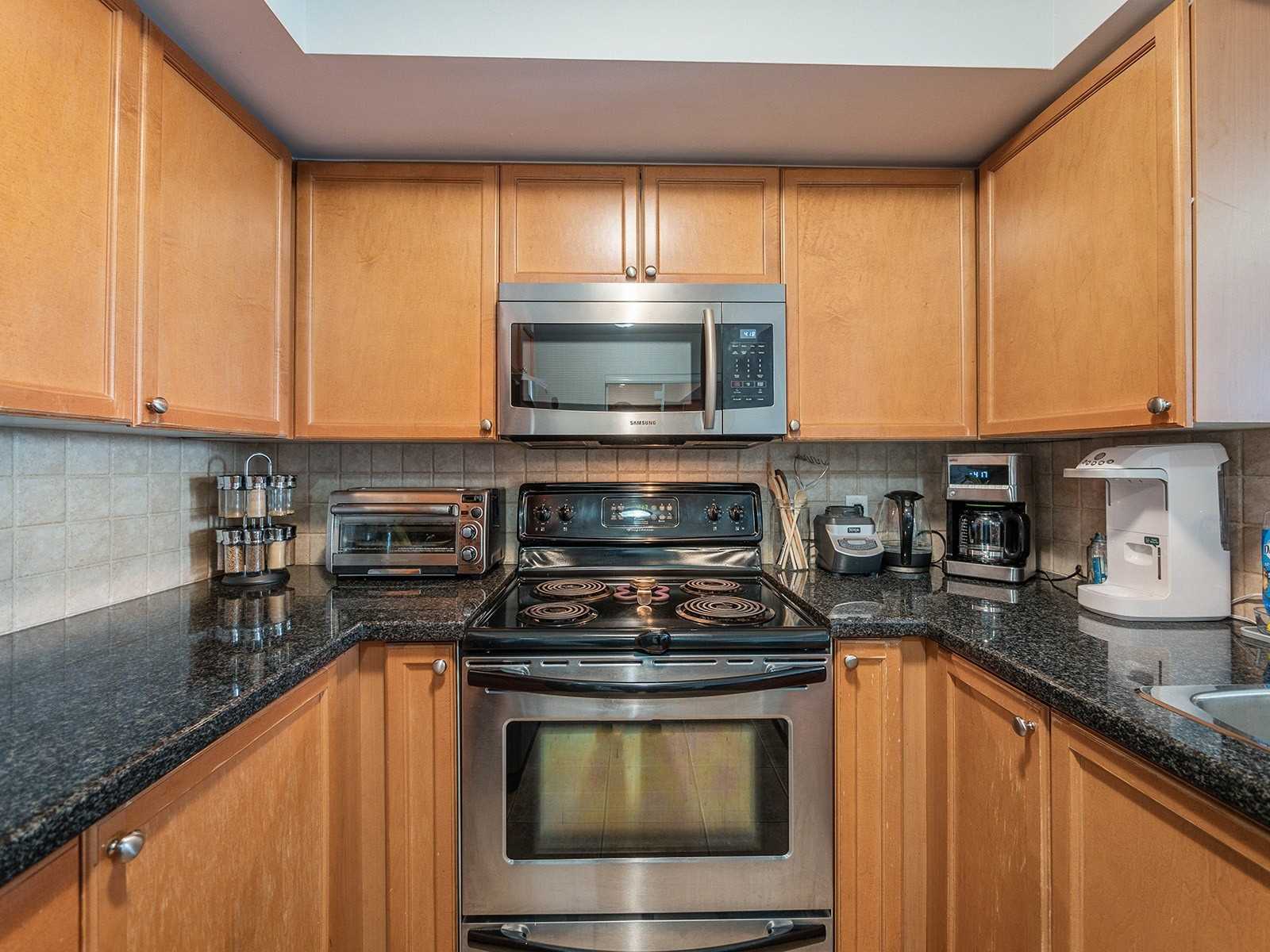 3830 Bathurst St, #709