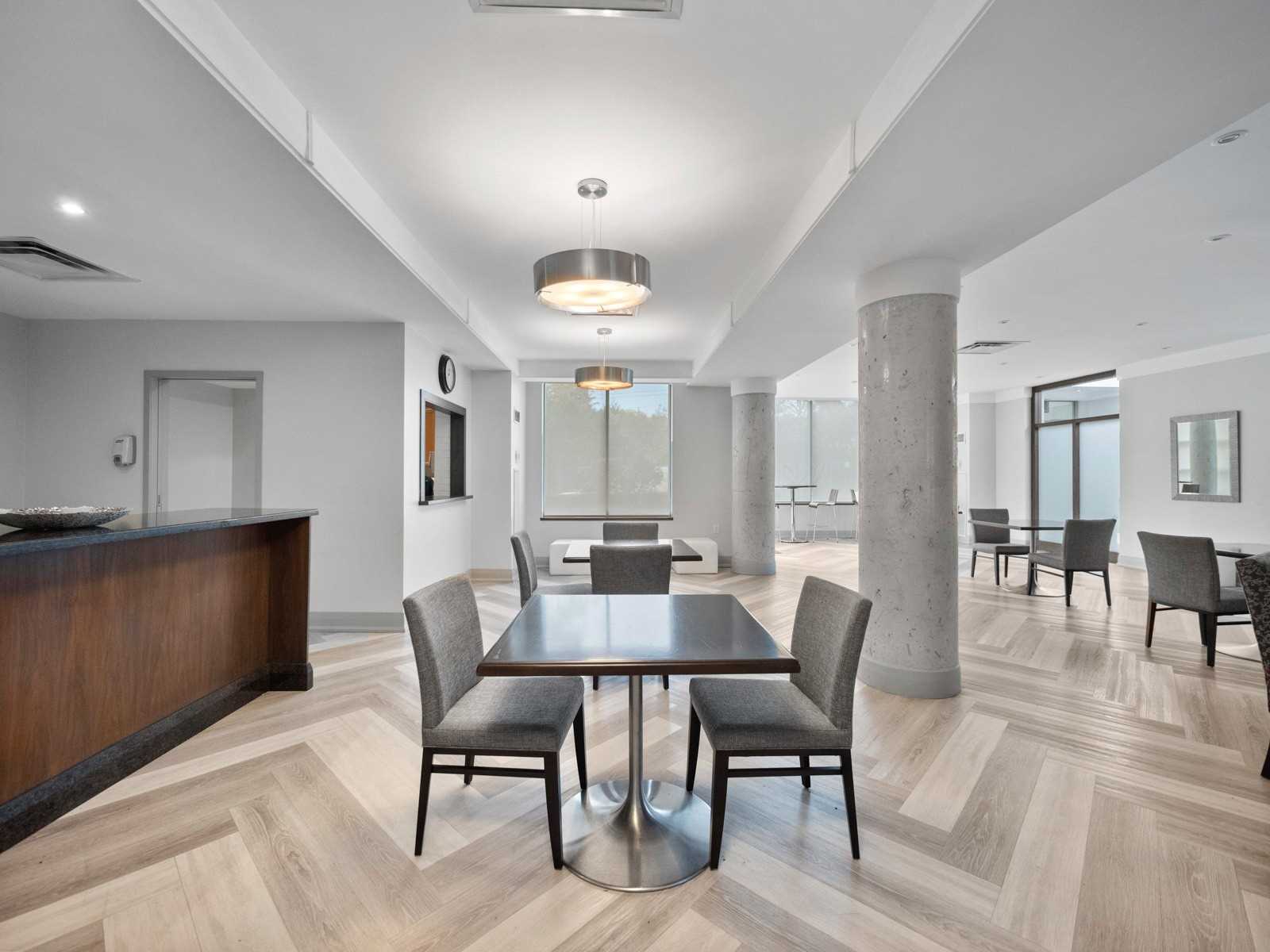3830 Bathurst St, #709