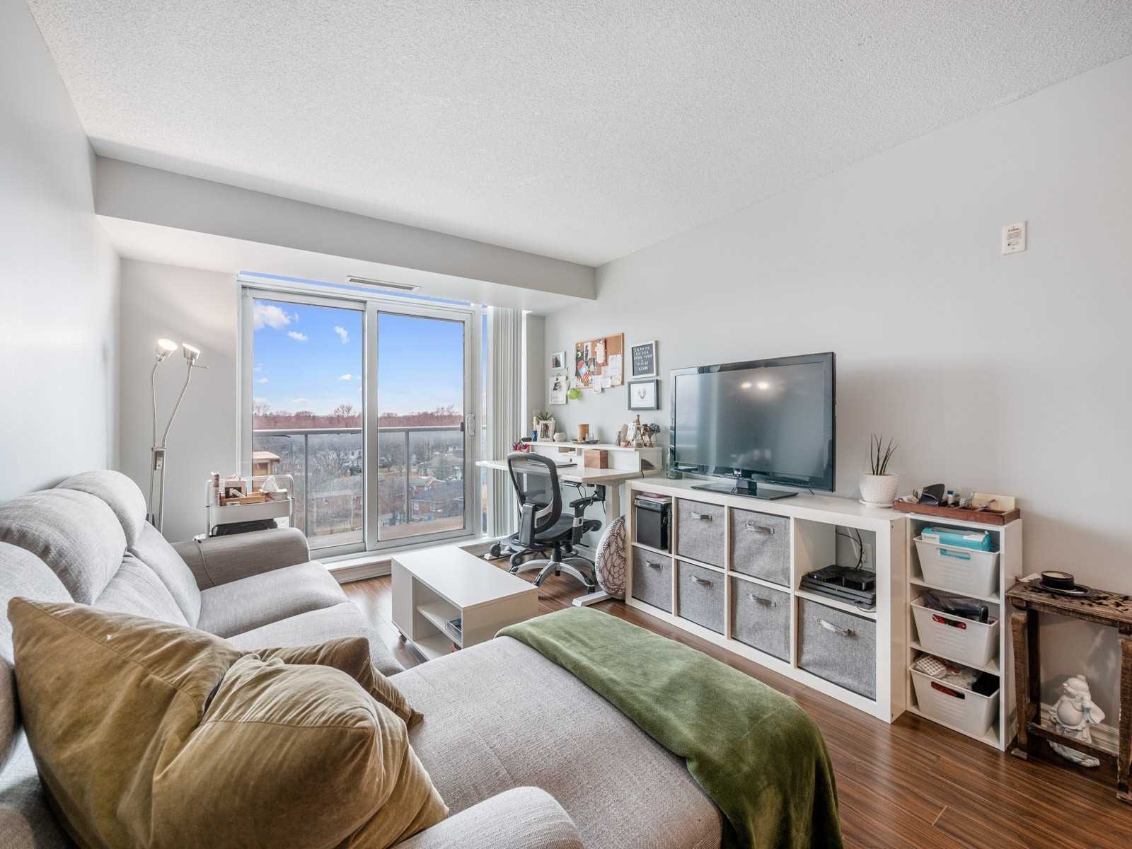 3830 Bathurst St, #709