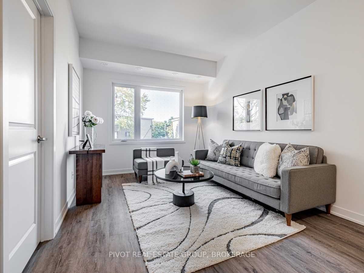 14 Marquette Ave, #8