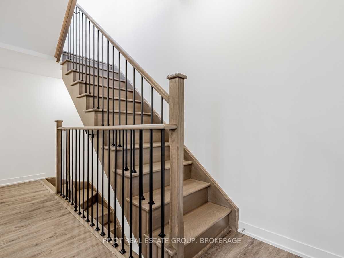 14 Marquette Ave, #8