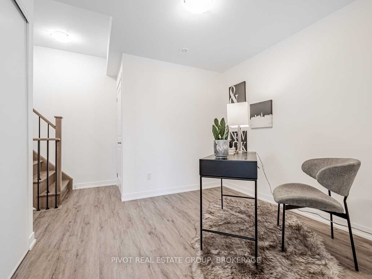 14 Marquette Ave, #8
