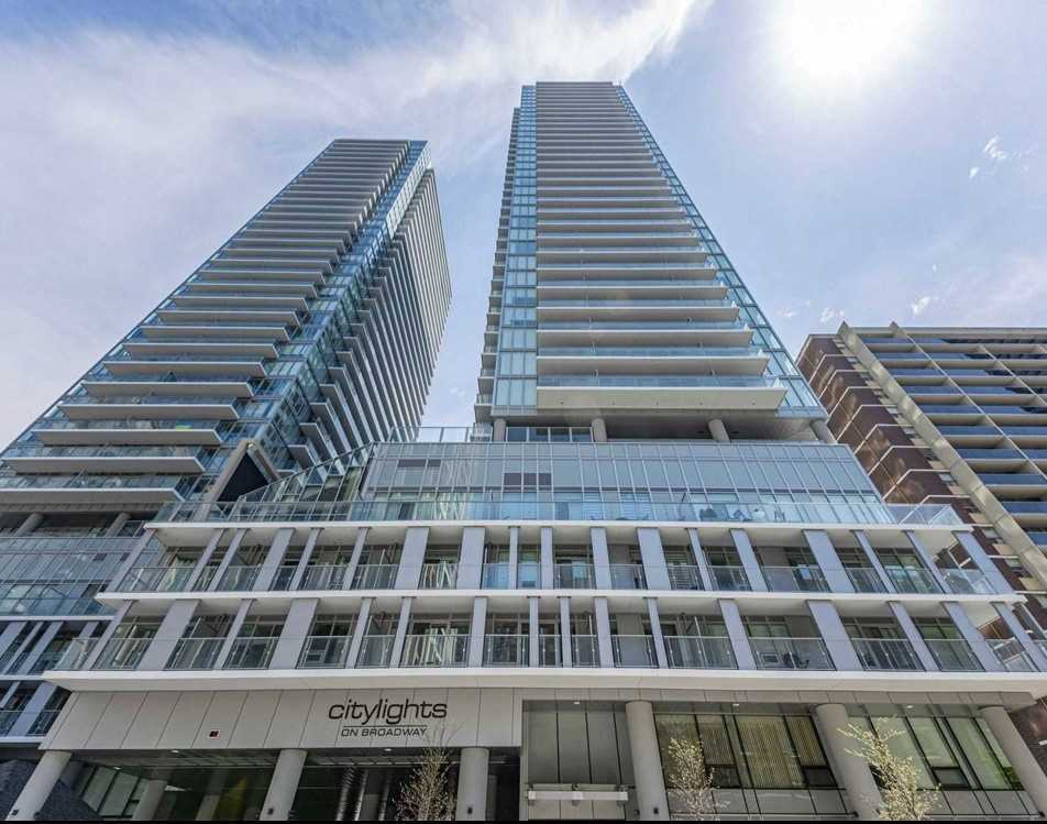 195 Redpath Ave, #3106