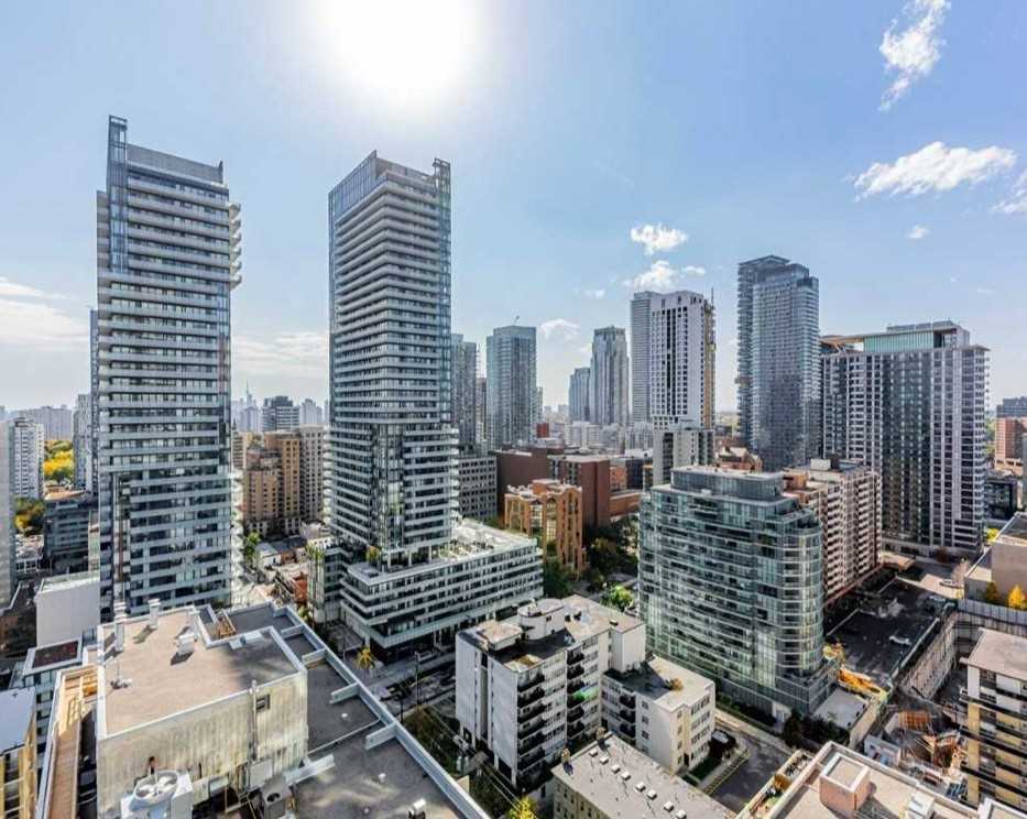 195 Redpath Ave, #3106