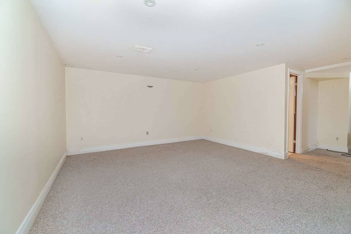 48 Chatfield Dr
