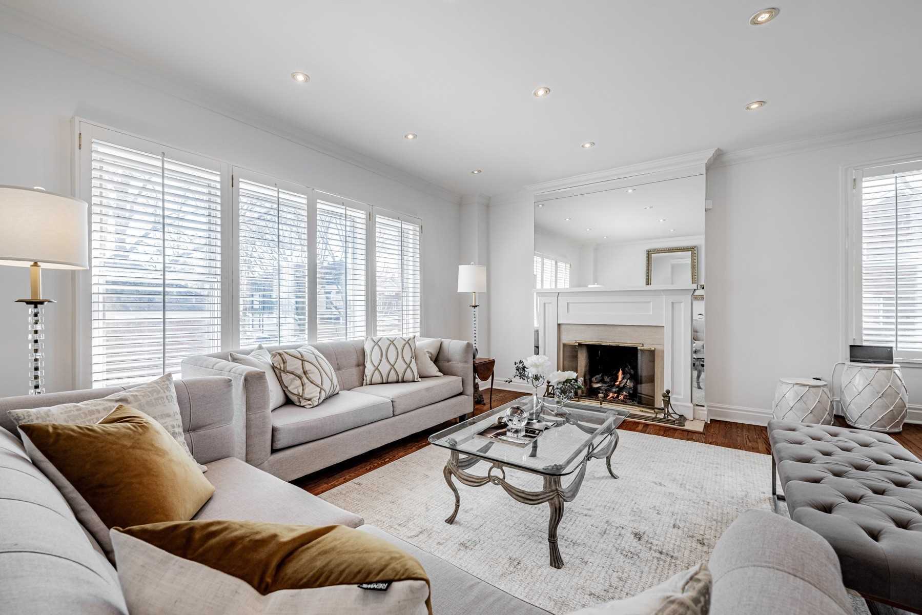 131 Rosewell Avenue