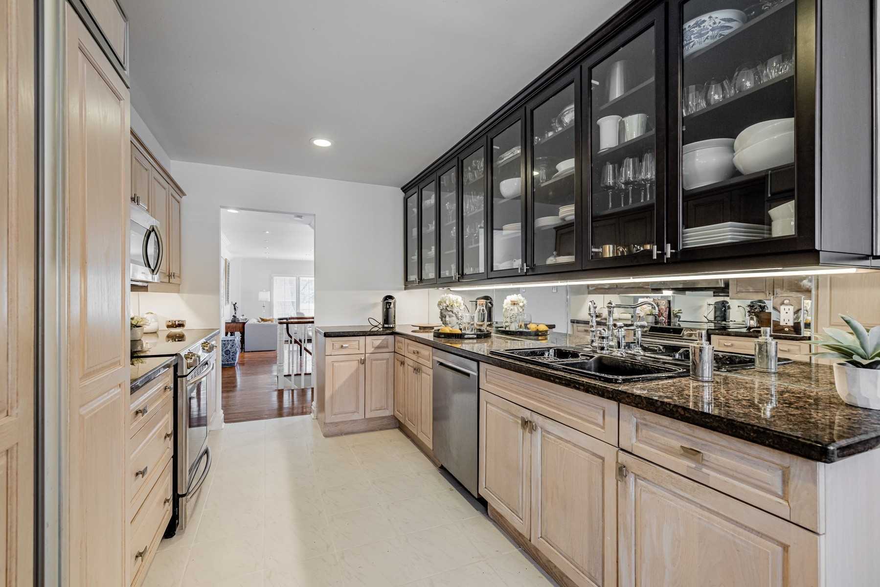 131 Rosewell Avenue