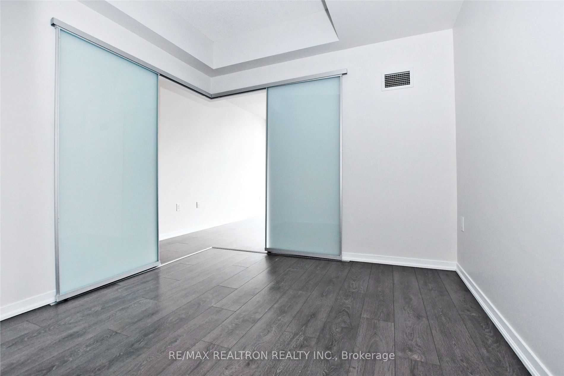 36 Lisgar St, #1515E