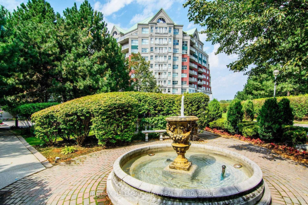 18 Concorde Pl, Toronto