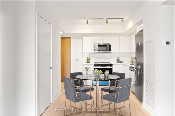 30 Tippet Rd, Toronto