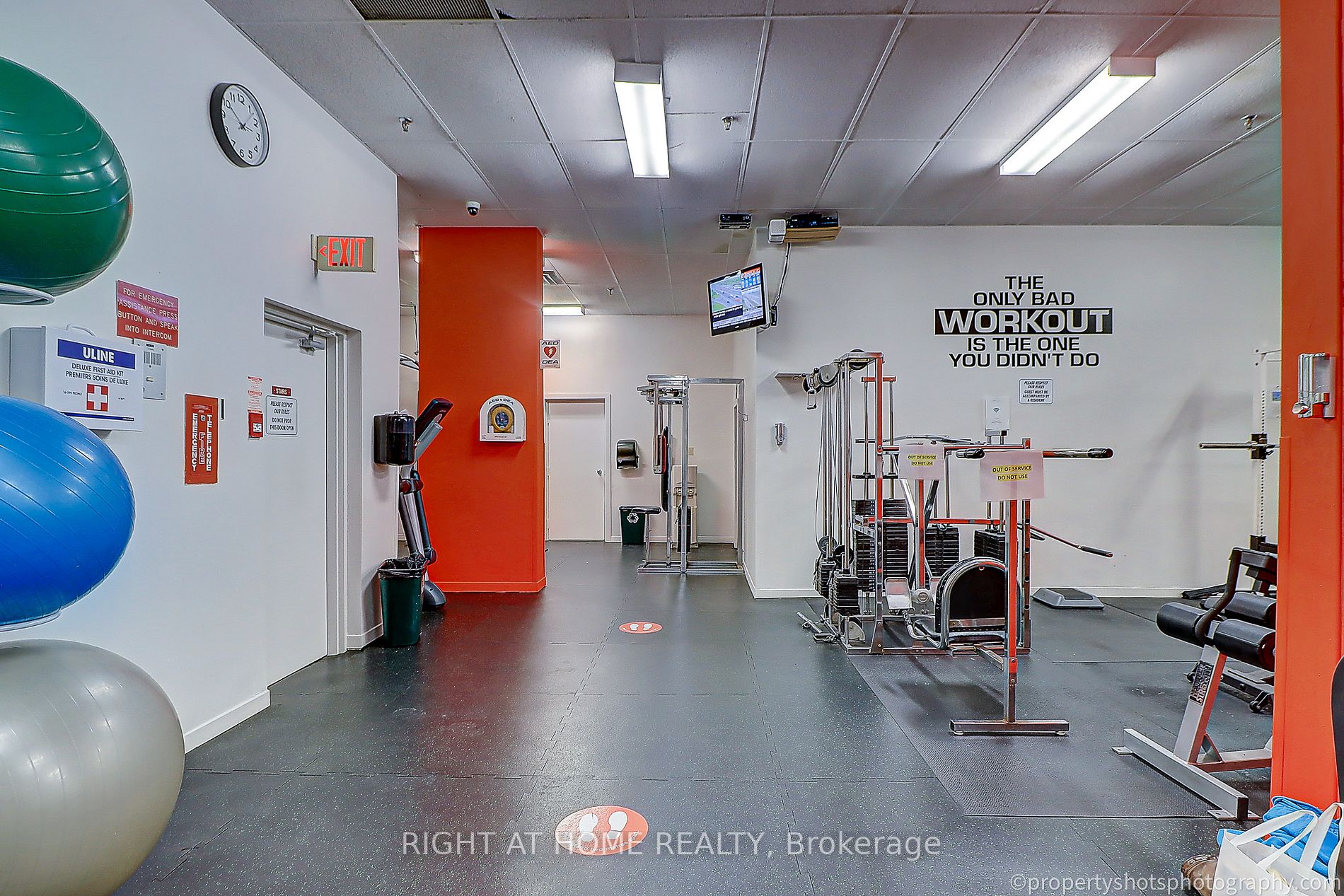 77 Maitland Pl, #1703