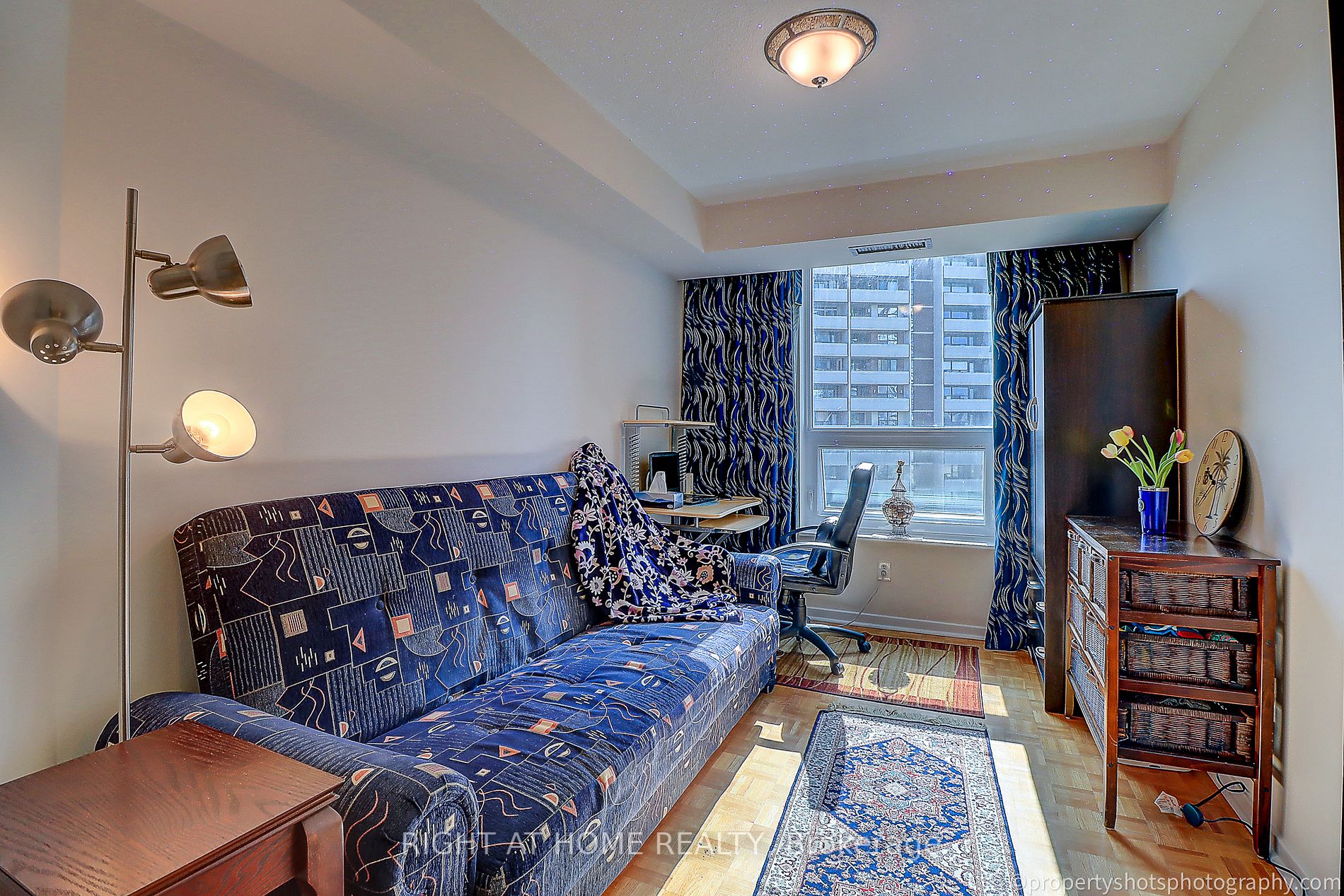 77 Maitland Pl, #1703