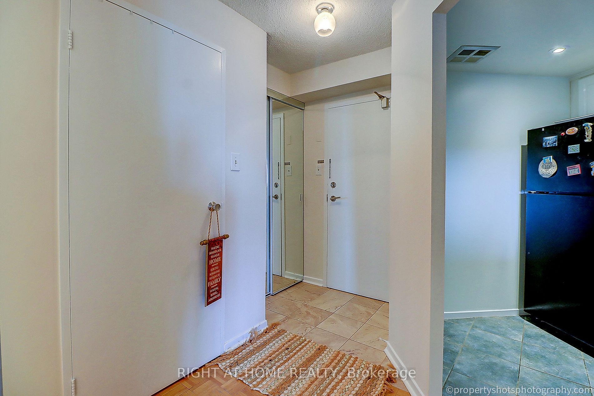 77 Maitland Pl, #1703