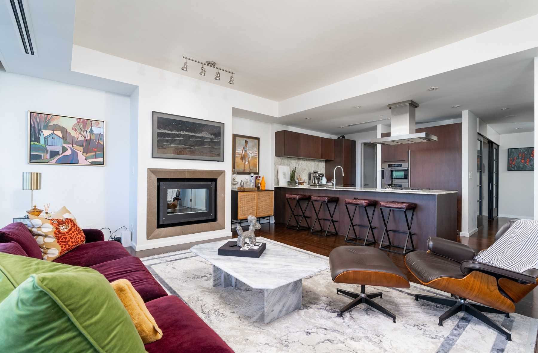 180 University Ave, #4103