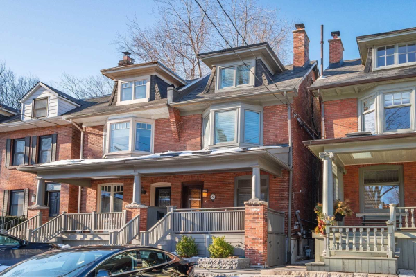 92 Balmoral Ave, Toronto