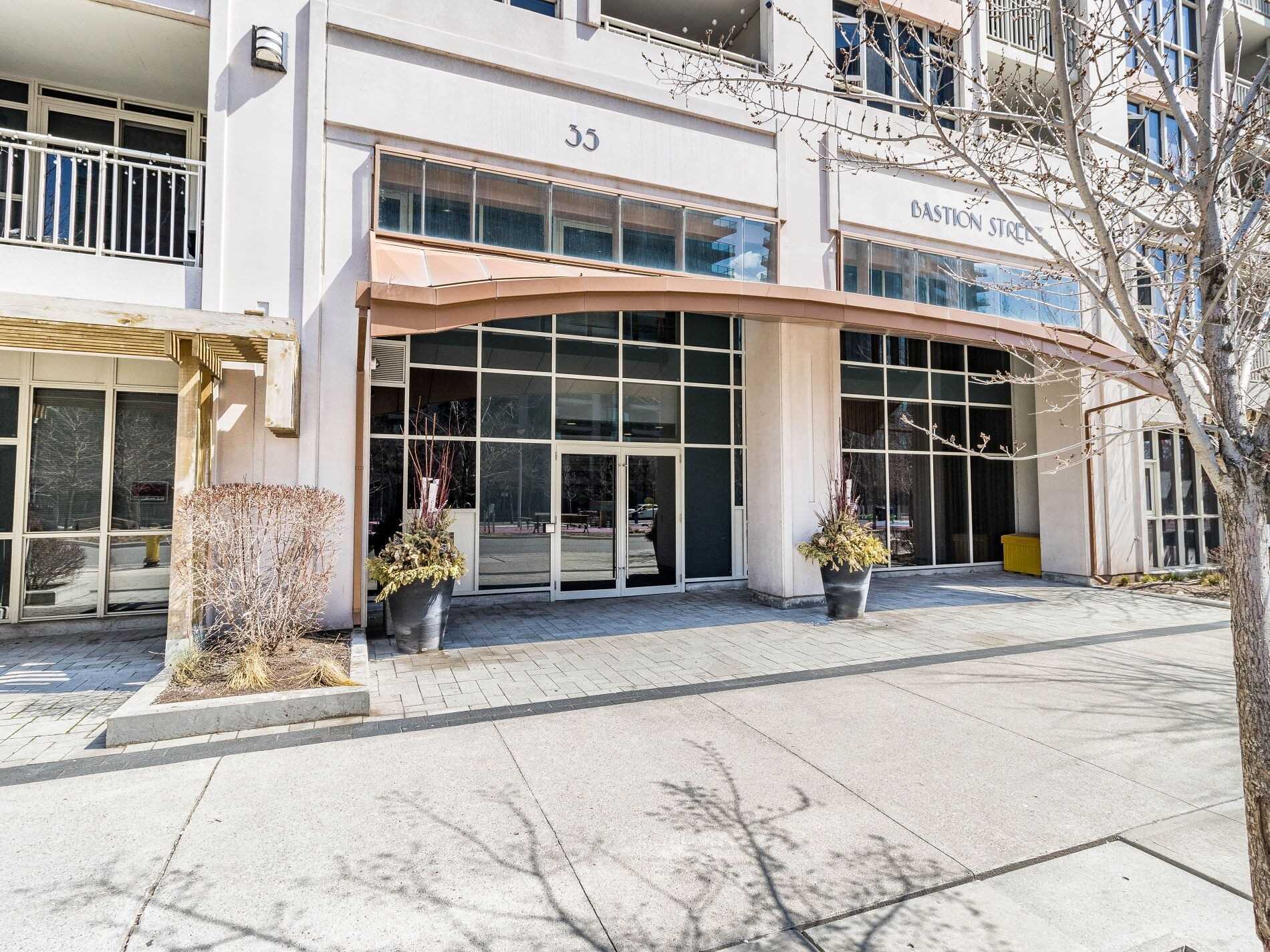 35 Bastion St, #119