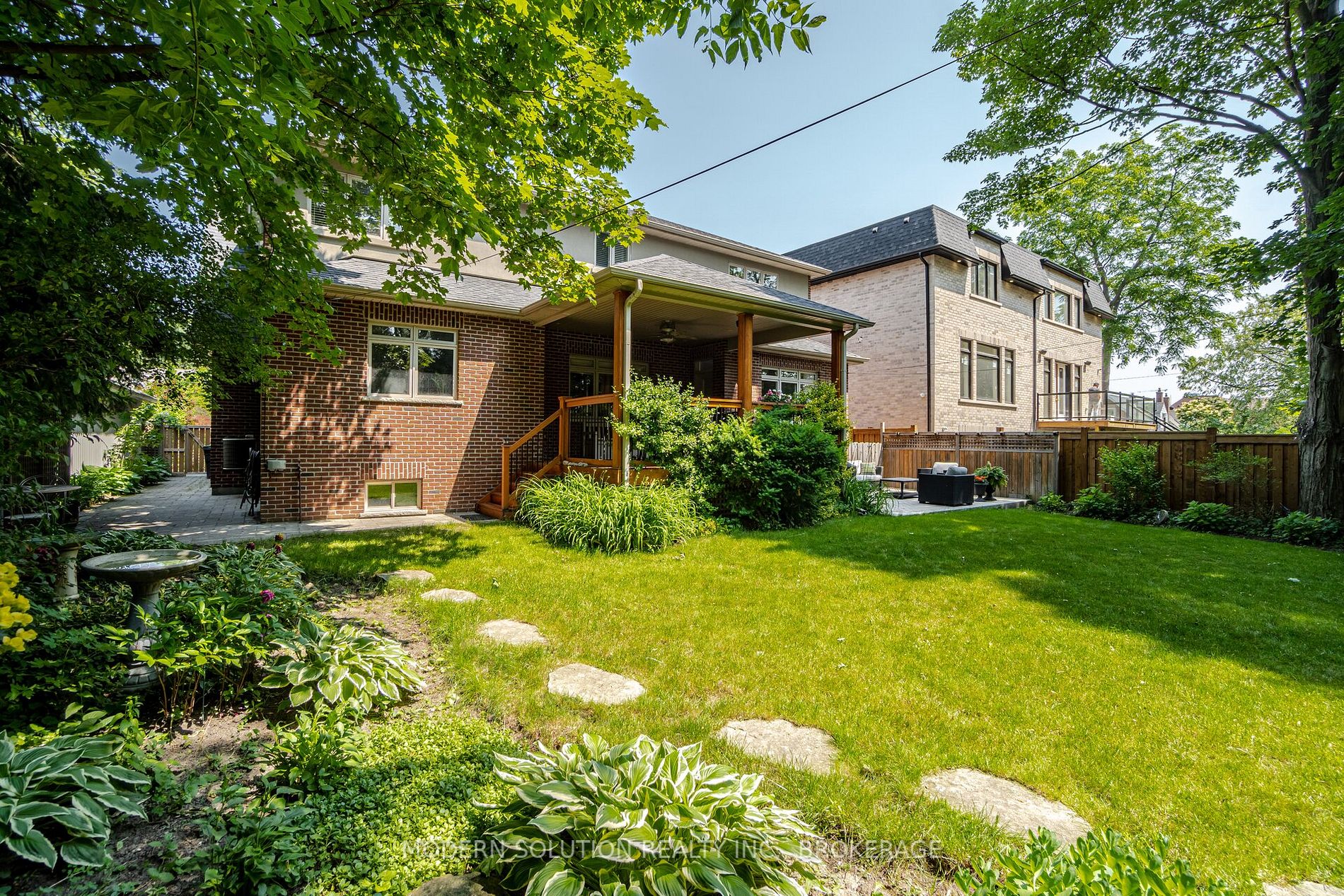 21 Devondale Ave
