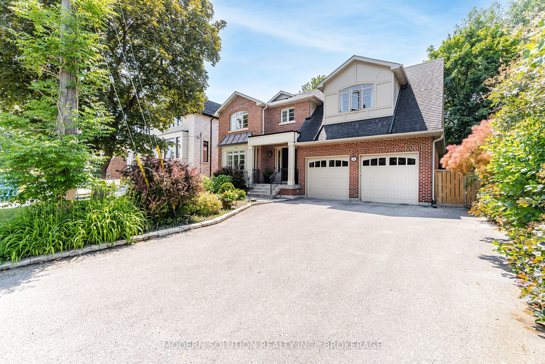 21 Devondale Ave