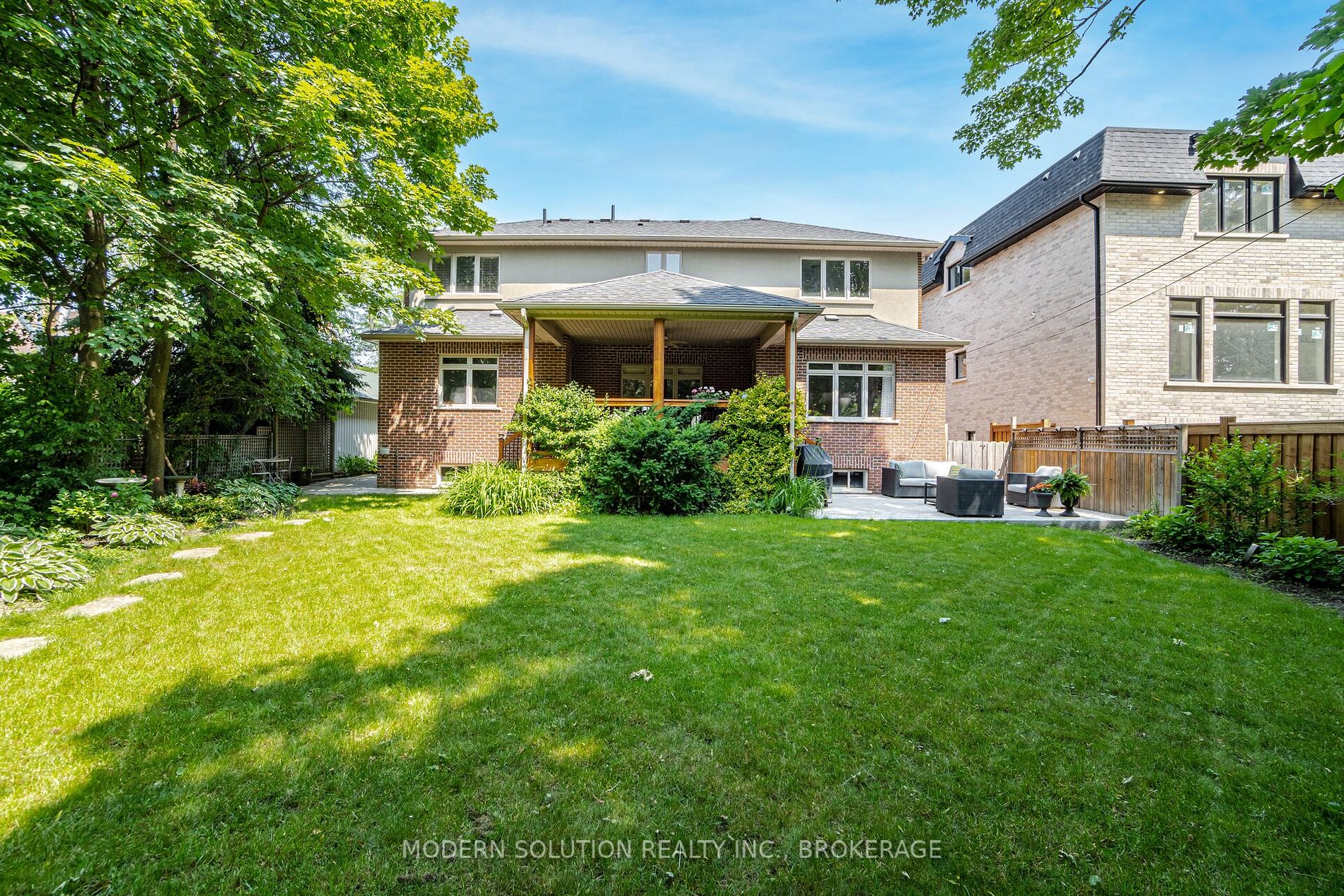 21 Devondale Ave