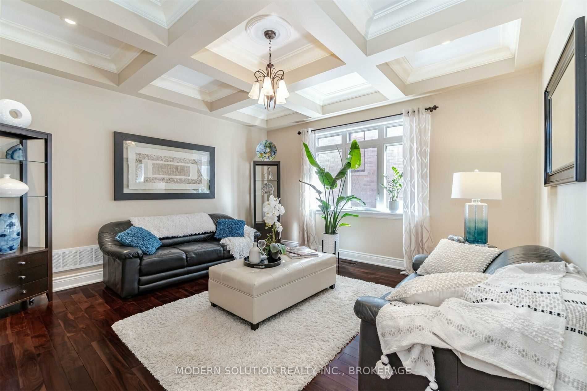 21 Devondale Ave