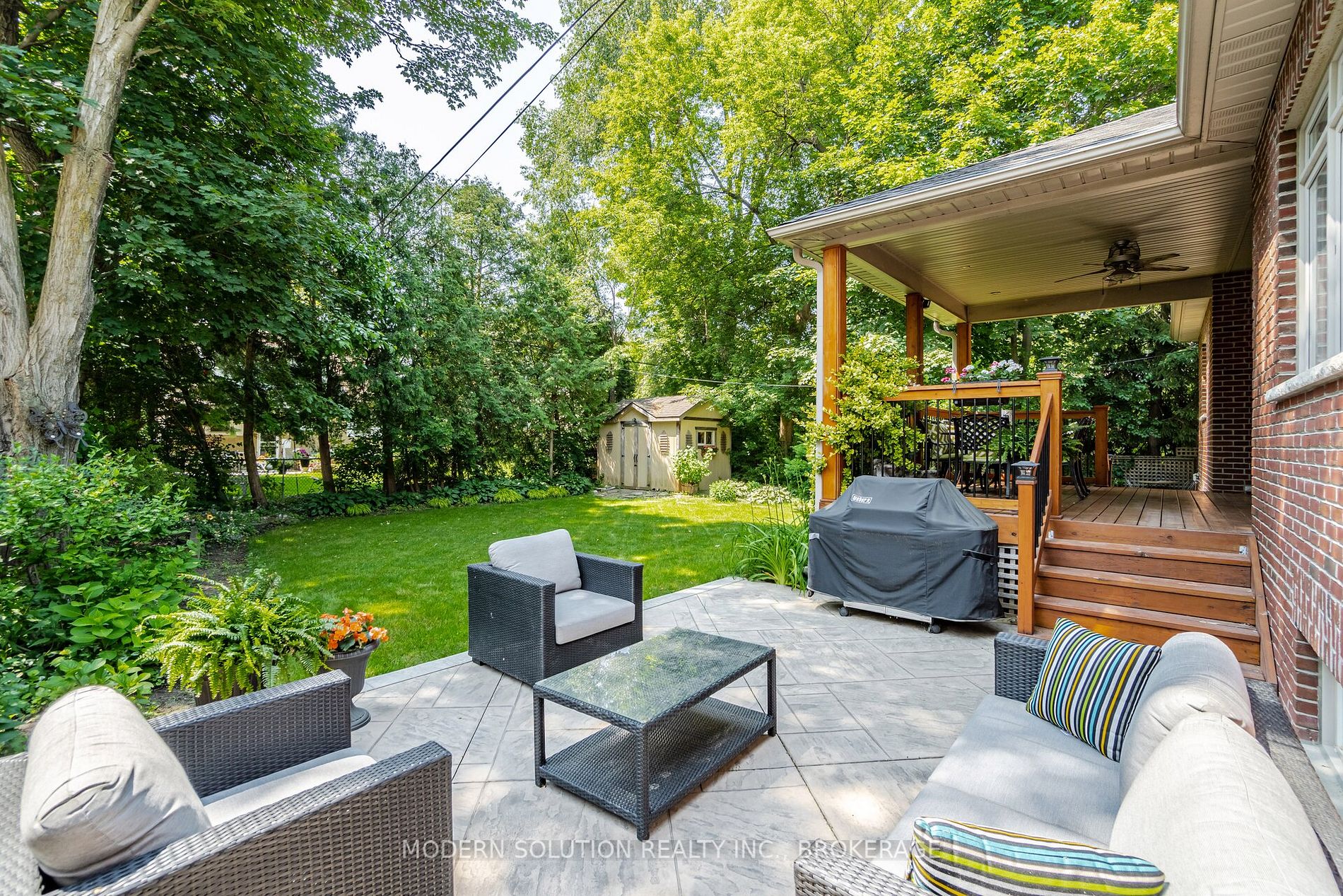 21 Devondale Ave