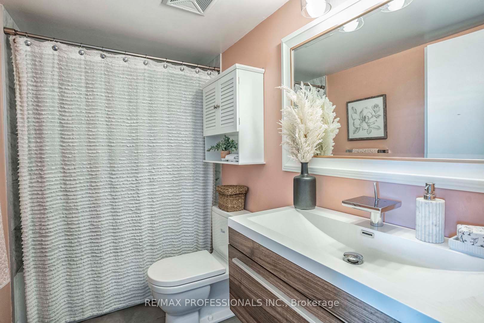 Listing C6025760 - Large Photo # 17