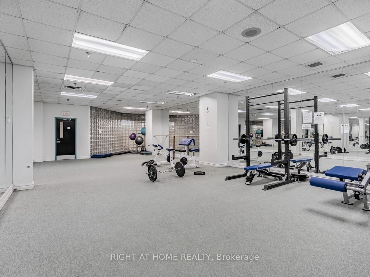 222 The Esplanade, #1006