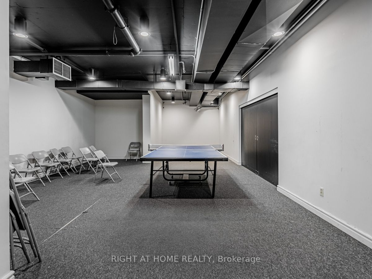 222 The Esplanade, #1006