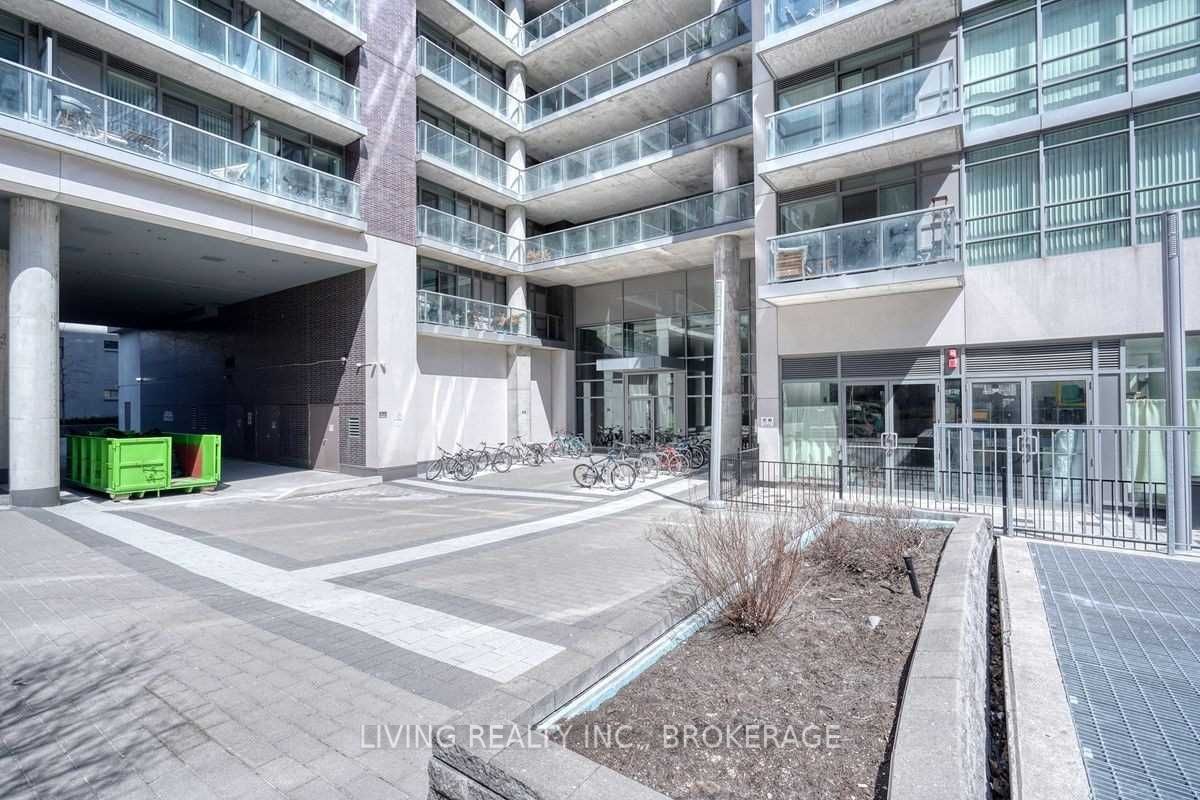 68 Abell St, #501