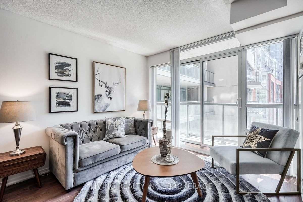 68 Abell St, #501