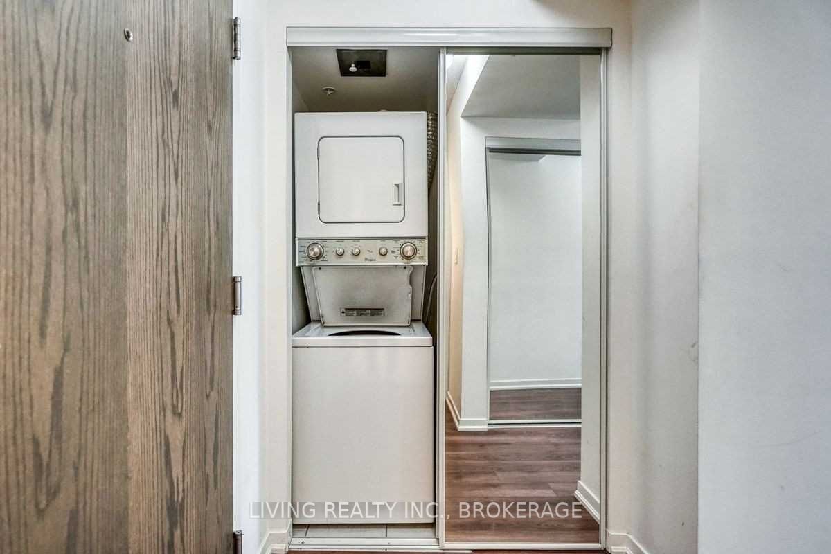 68 Abell St, #501
