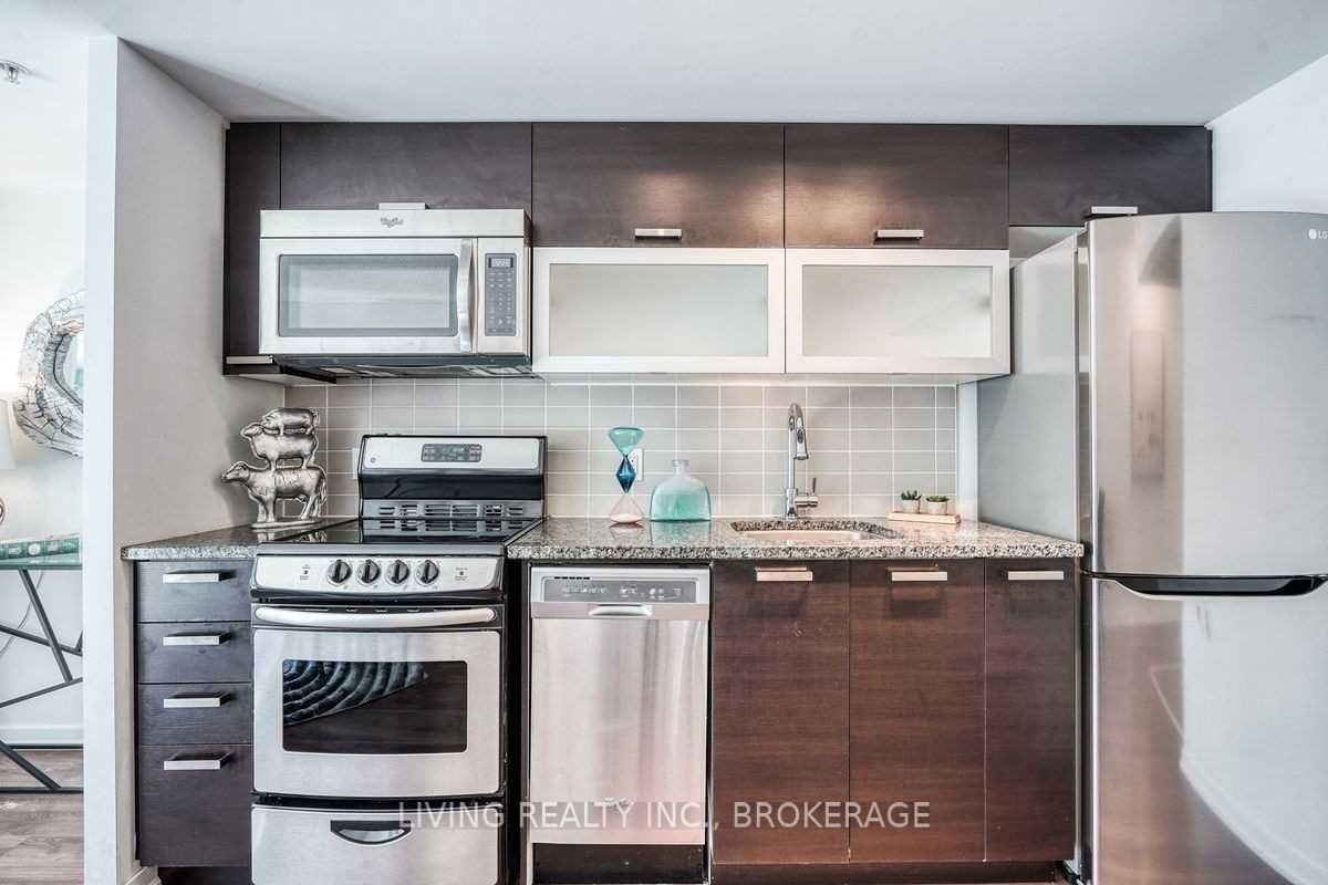 68 Abell St, #501