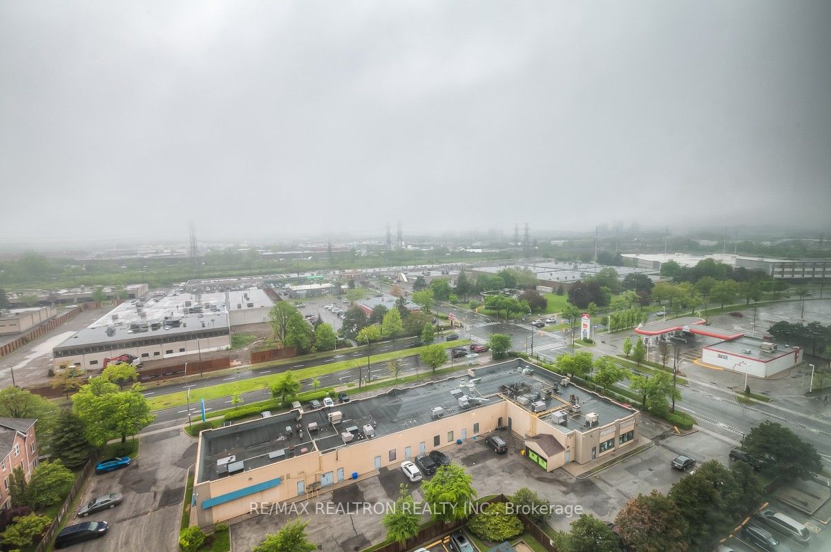 21 Overlea Blvd, #1405