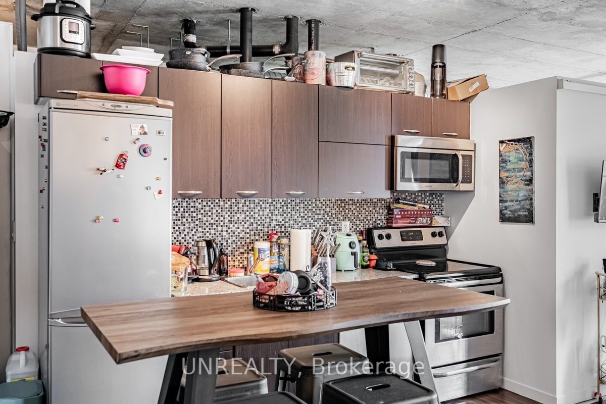 Listing C6026464 - Large Photo # 9