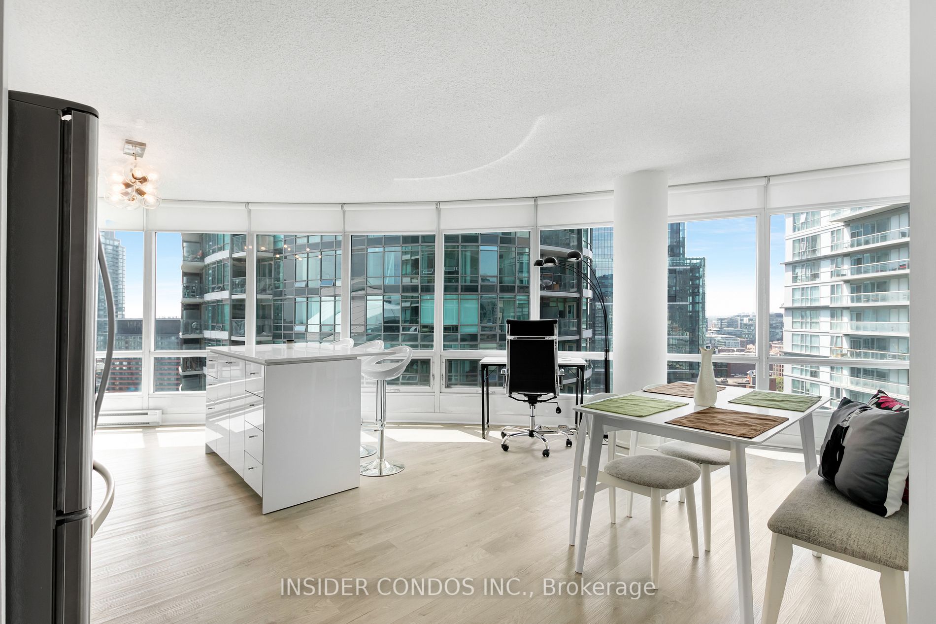 361 Front St W, #2609