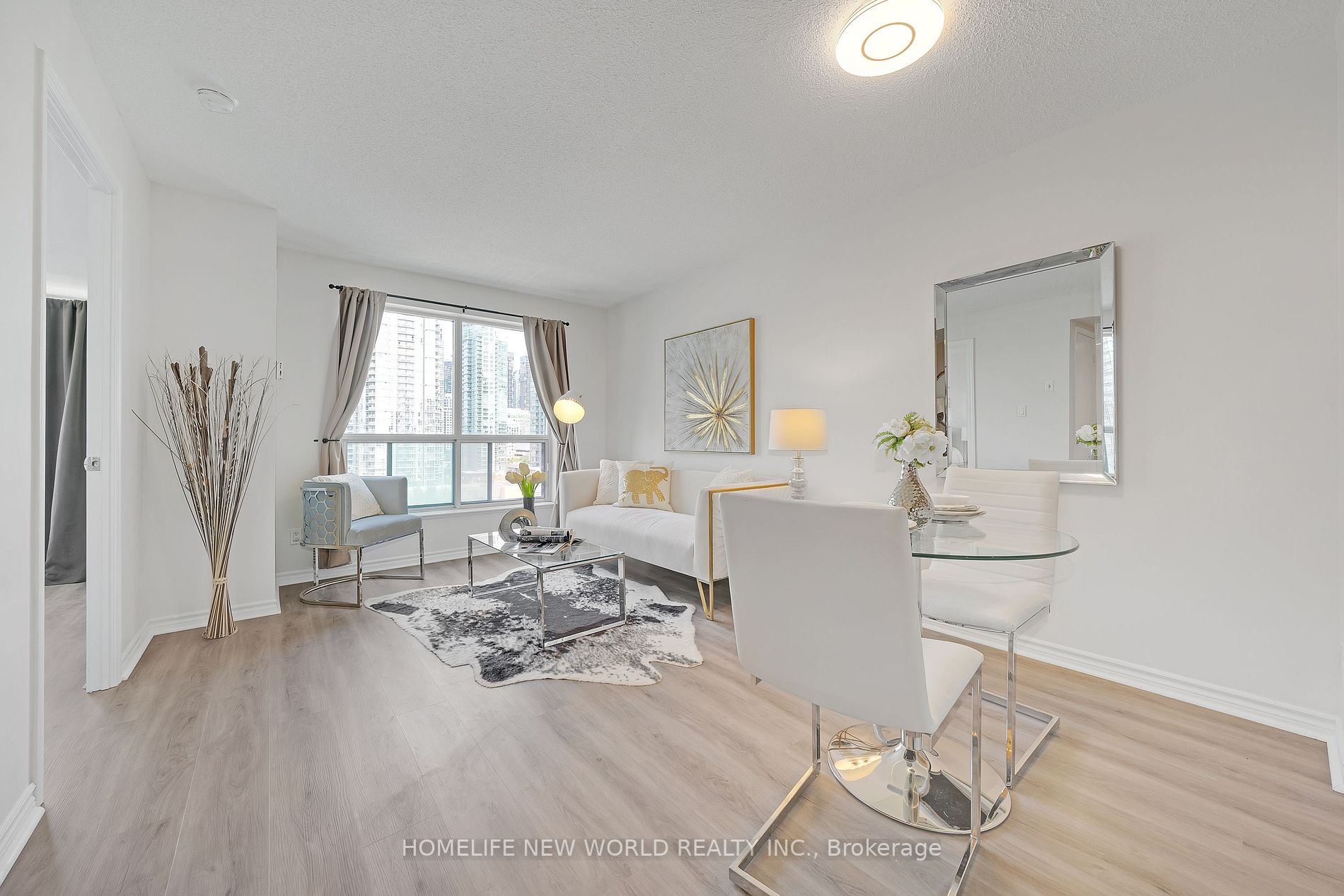 410 Queens Quay W, #1106