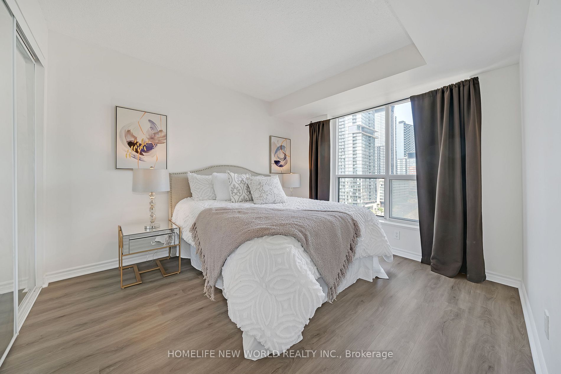 410 Queens Quay W, #1106