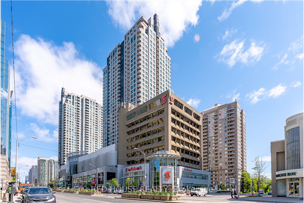 8 Hillcrest Ave, Toronto