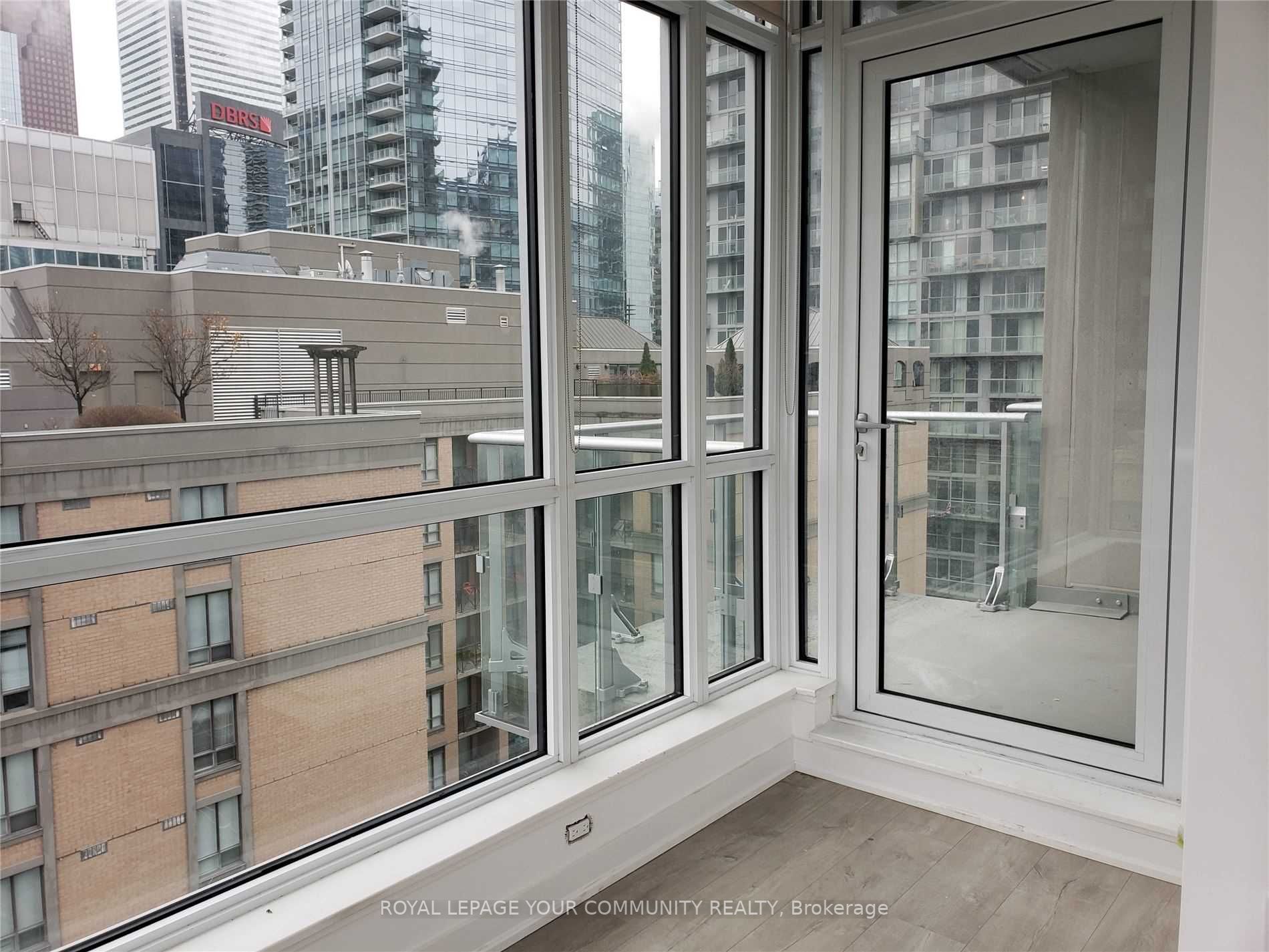 199 RICHMOND Street W #1602