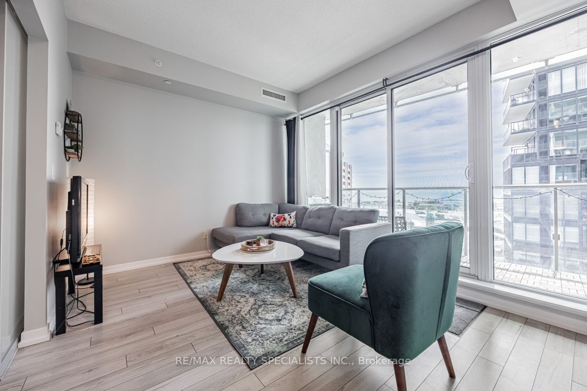 150 East Liberty St, #1709