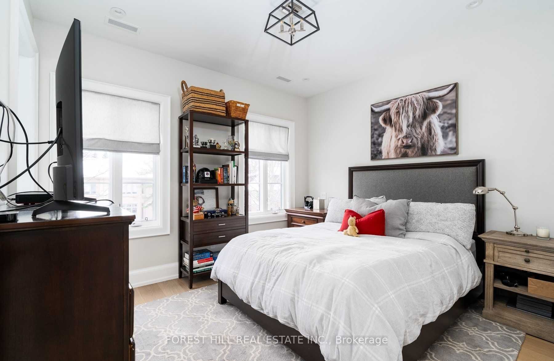 6 Millbank Ave